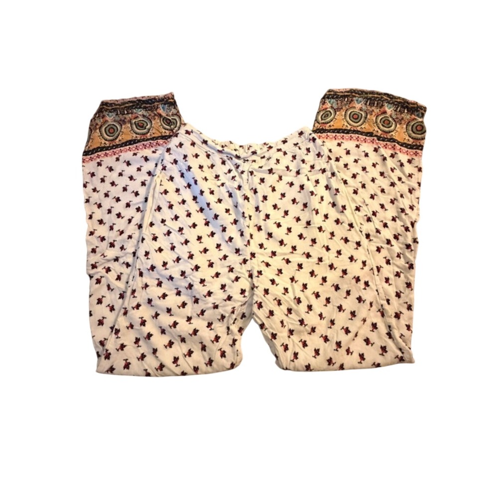 Xhilaration Womens XS Boho Floral Medallion Pajama Pants Cream White Pockets
